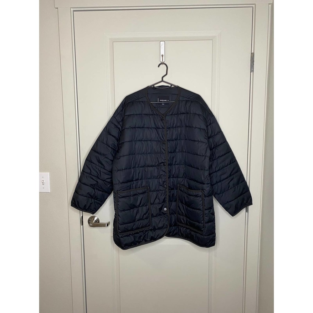 Everlane ReNew Channeled Liner in Black